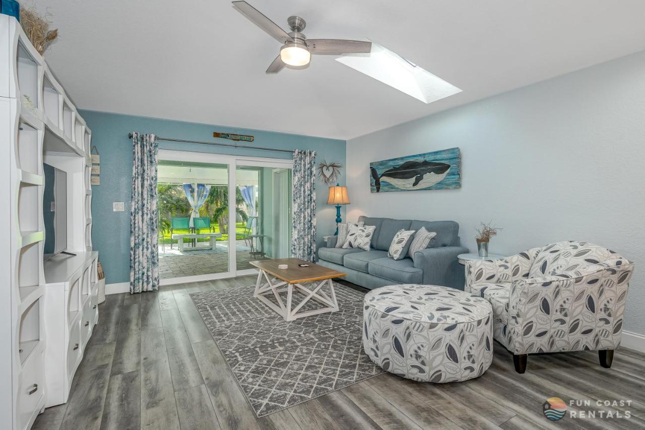 Dog Friendly Home Wprivate Fenced Yard, Garage & Fire Pit Steps To The Beach! 뉴스머나비치 외부 사진