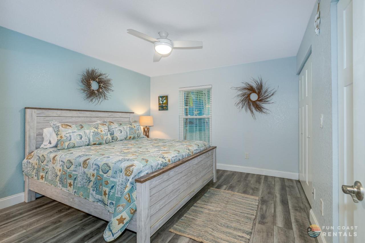 Dog Friendly Home Wprivate Fenced Yard, Garage & Fire Pit Steps To The Beach! 뉴스머나비치 외부 사진