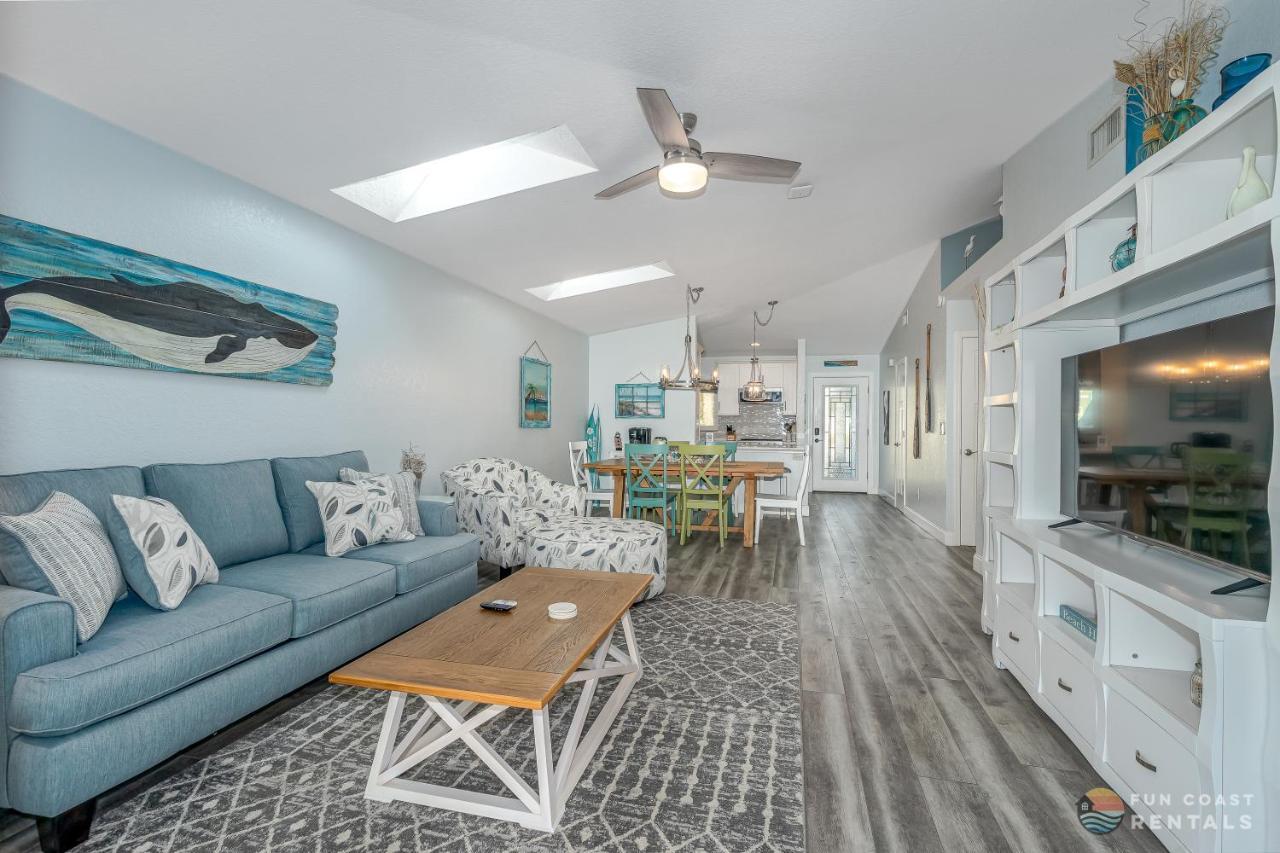 Dog Friendly Home Wprivate Fenced Yard, Garage & Fire Pit Steps To The Beach! 뉴스머나비치 외부 사진