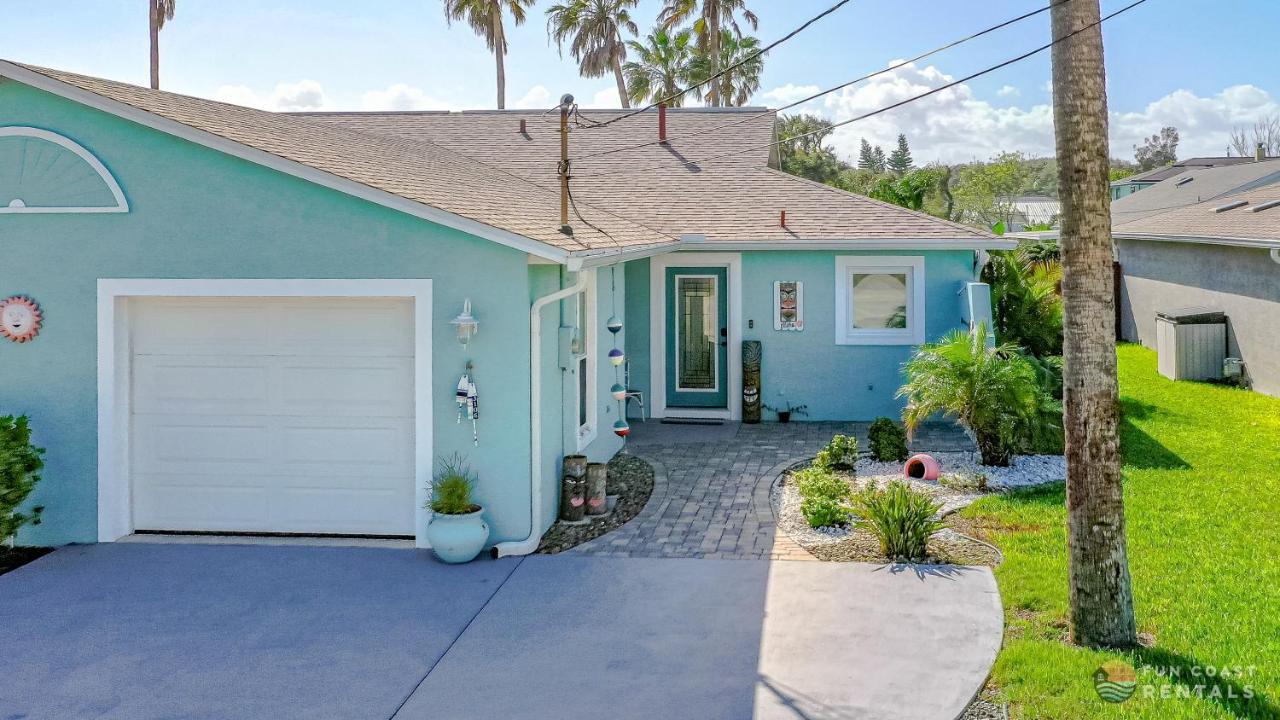 Dog Friendly Home Wprivate Fenced Yard, Garage & Fire Pit Steps To The Beach! 뉴스머나비치 외부 사진